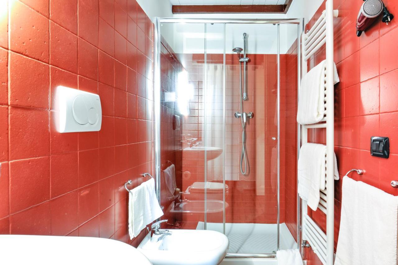 Castriota19 - Jacuzzi Room & Apartment Sit Lecce Buitenkant foto